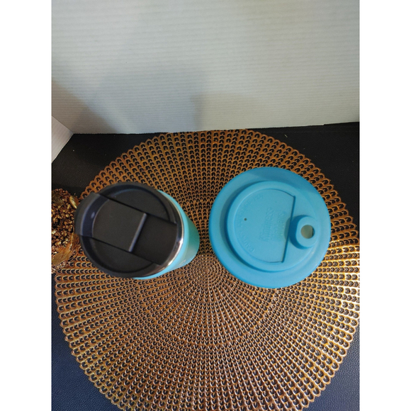 Dutch Bros bundle X2 - Picture 2 of 5